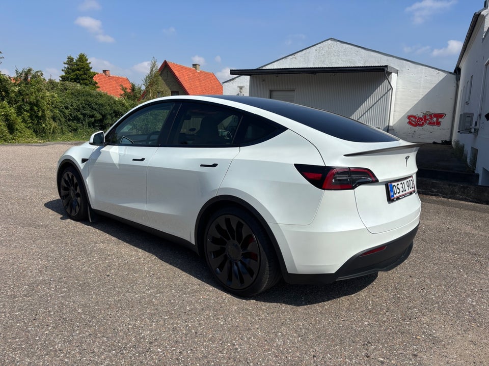 Tesla Model Y Performance AWD 5d
