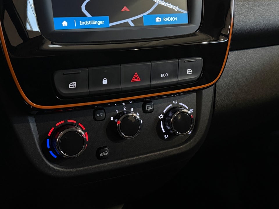 Dacia Spring Comfort+ 5d