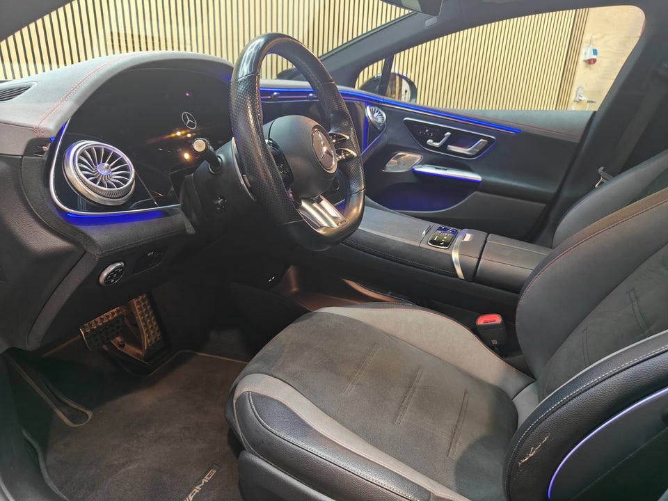 Mercedes EQE43 AMG 4Matic 4d