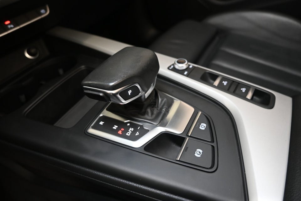 Audi A5 40 TFSi Advanced Cabriolet S-tr. 2d