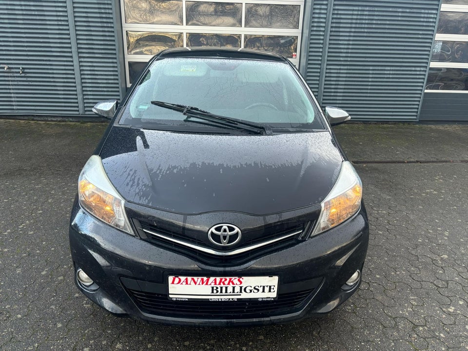 Toyota Yaris 1,0 VVT-i T1 5d