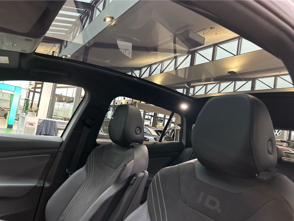 VW ID.5 77 Pro Performance 5d