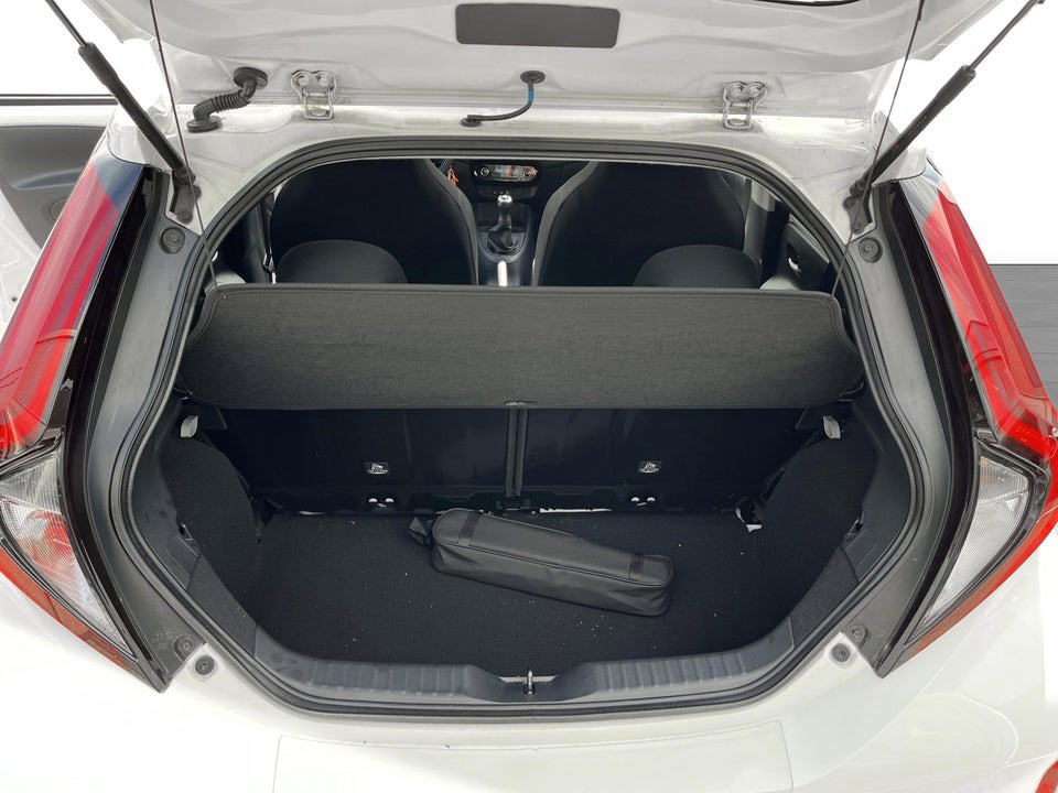 Toyota Aygo X 1,0 Active 5d