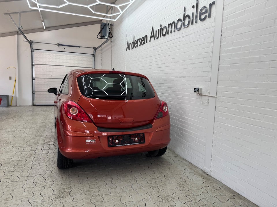 Opel Corsa 1,0 12V Enjoy 3d