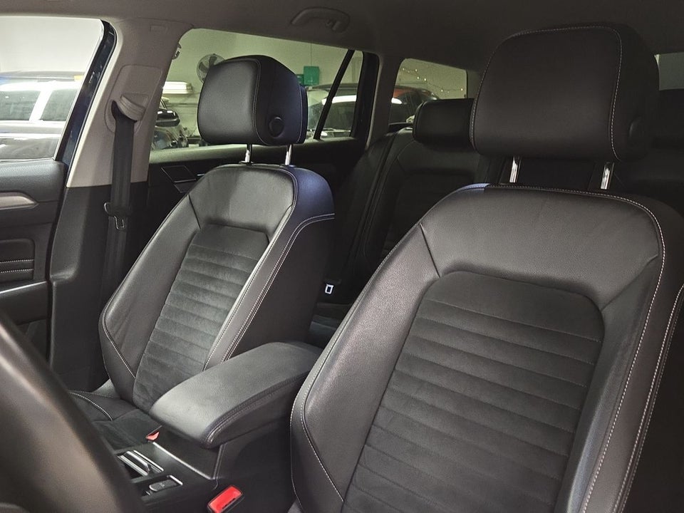 VW Passat 1,5 TSi 150 Elegance+ Variant DSG 5d