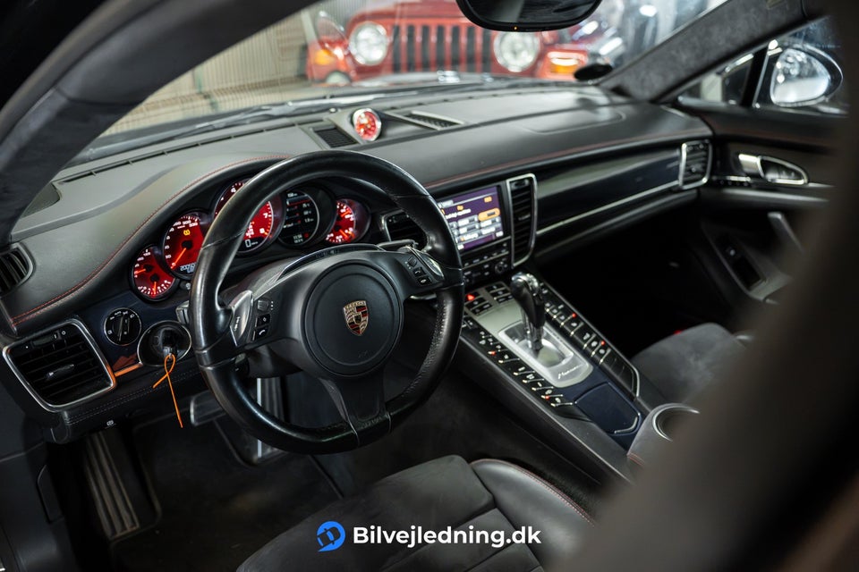 Porsche Panamera GTS 4,8 PDK 5d