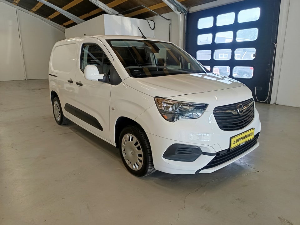 Opel Combo 1,2 T 110 Enjoy L1V1