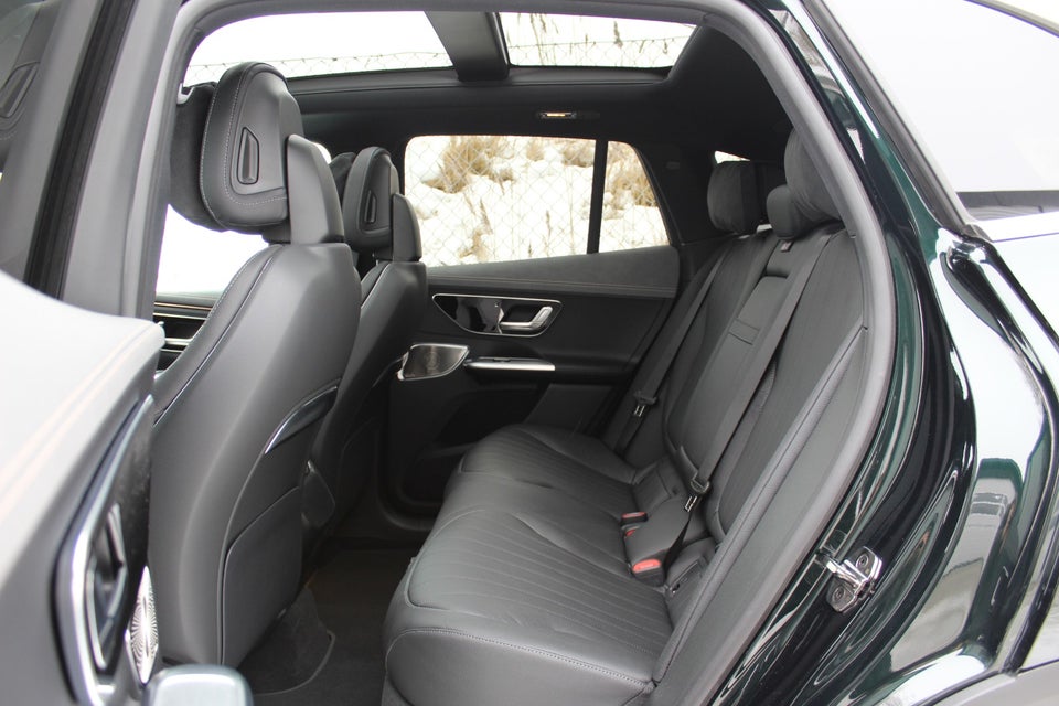 Mercedes EQE350 SUV AMG Premium 4Matic 5d