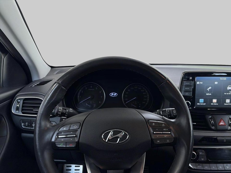 Hyundai i30 1,4 T-GDi Premium stc. DCT 5d