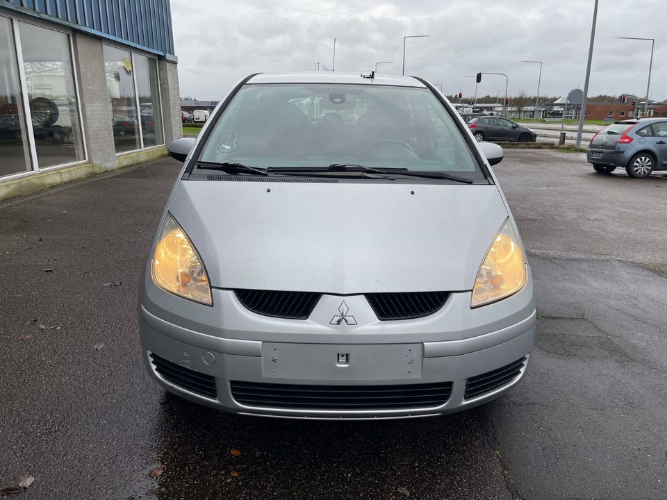 Mitsubishi Colt 1,3 Invite 5d