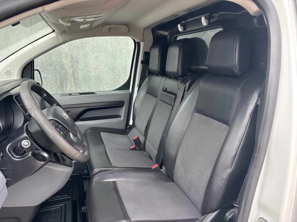 Toyota ProAce 2,0 D 120 Long Comfort 6d