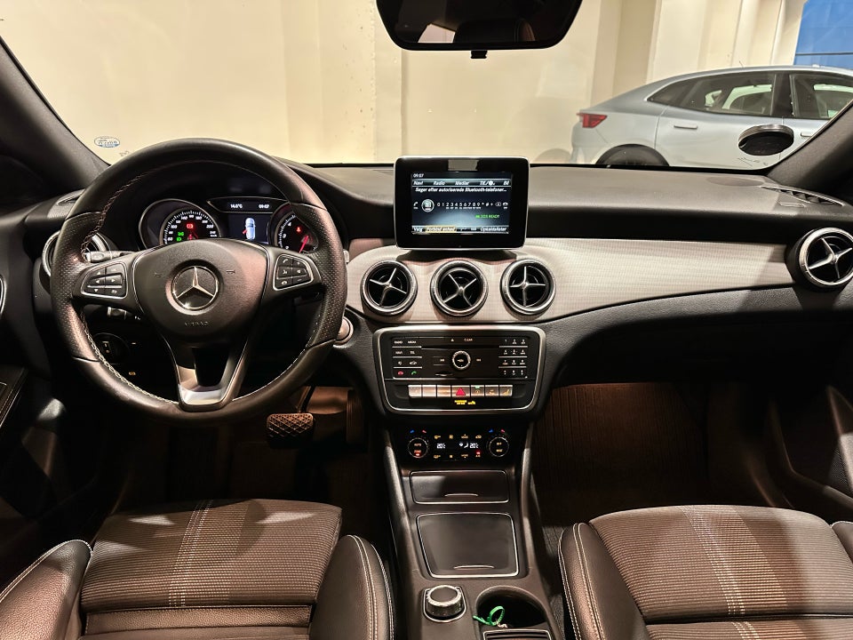 Mercedes CLA200 1,6 Shooting Brake aut. 5d