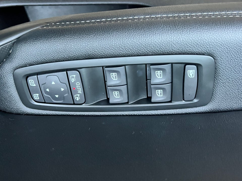 Renault Megane IV 1,3 TCe 140 Bose Edition Sport Tourer EDC 5d