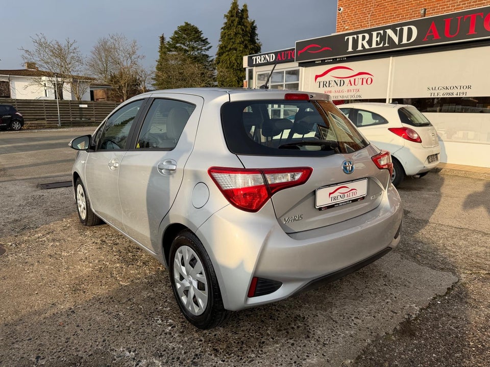 Toyota Yaris 1,5 Hybrid H2 e-CVT 5d
