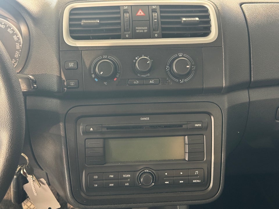 Skoda Fabia 1,4 16V Ambiente 5d
