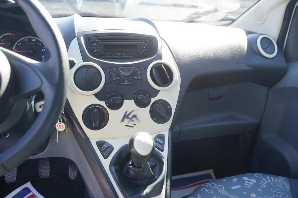 Ford Ka 1,2 Titanium 3d