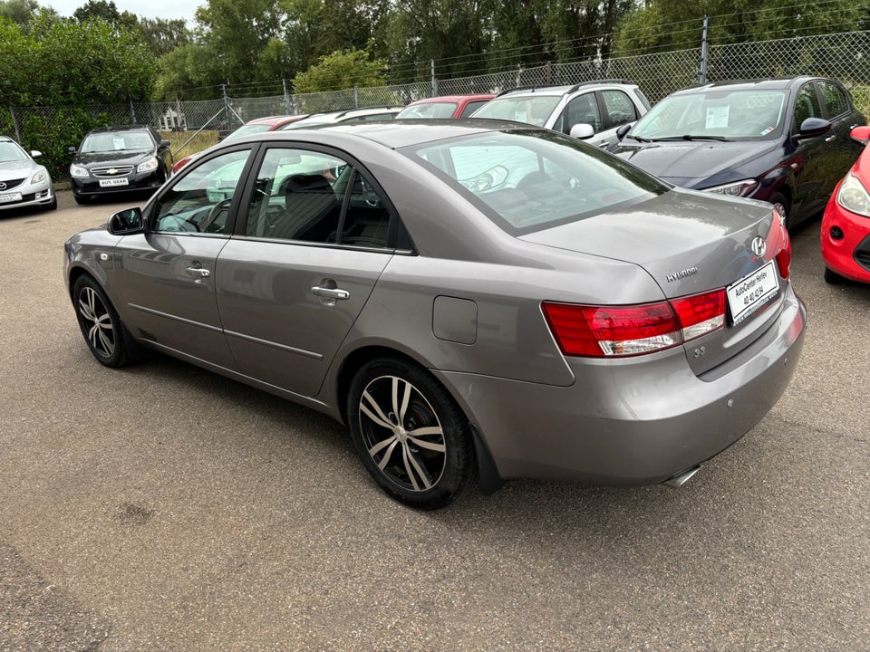 Hyundai Sonata 3,3 GLX NF aut. 4d