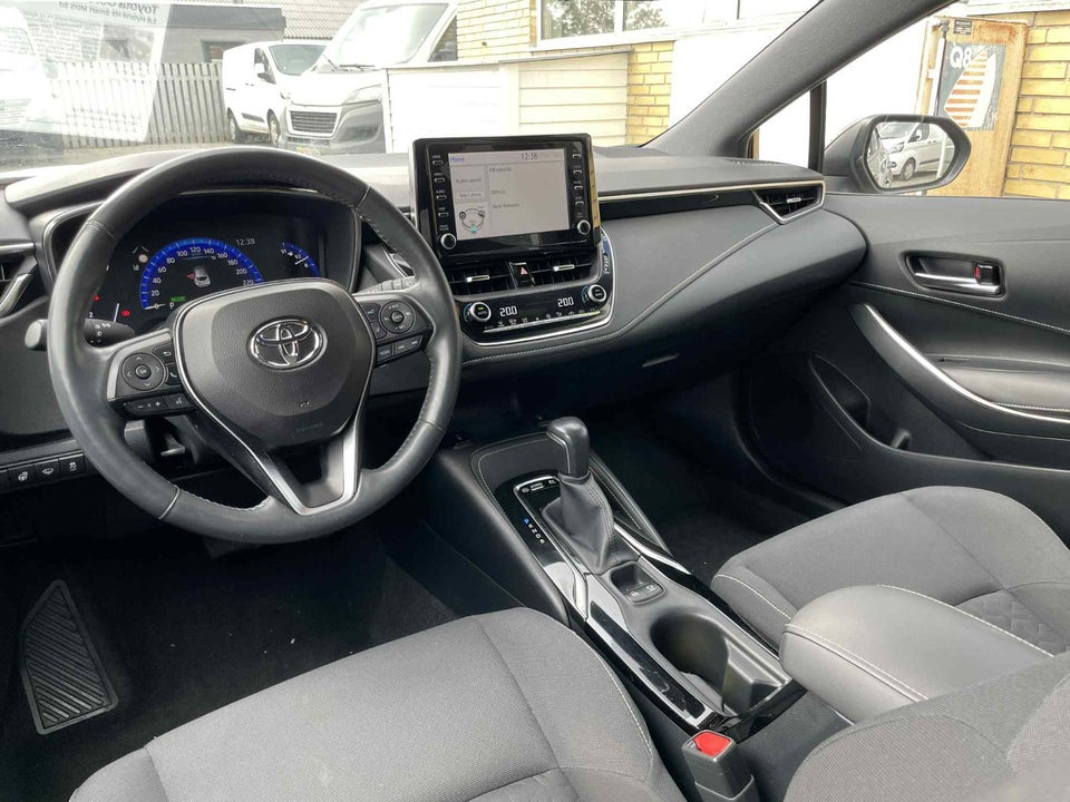 Toyota Corolla 1,8 Hybrid H3 Smart MDS 5d