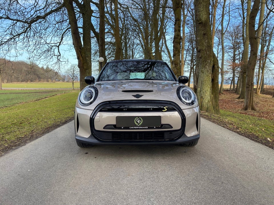 MINI Cooper SE Collection 3d