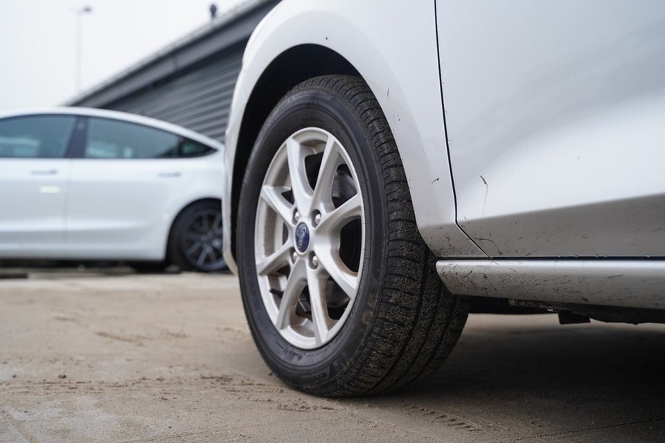 Ford Fiesta 1,0 EcoBoost mHEV Titanium 5d