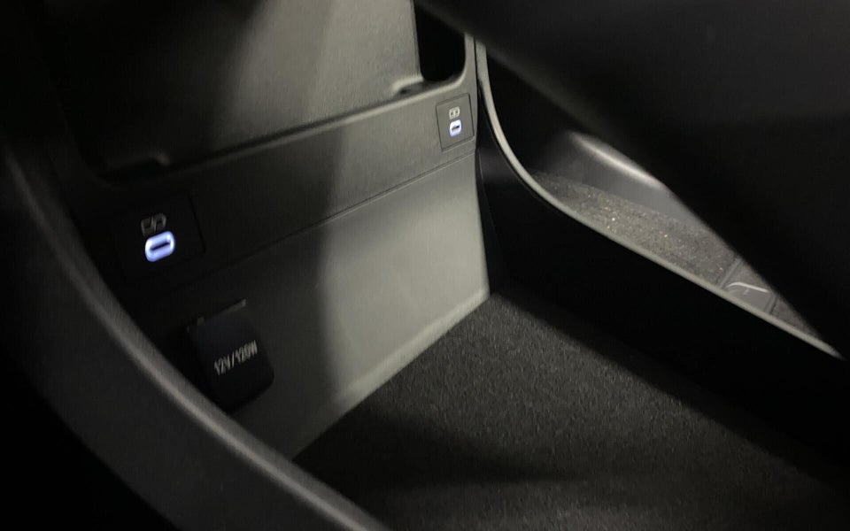 Toyota bZ4X 73 Executive 5d