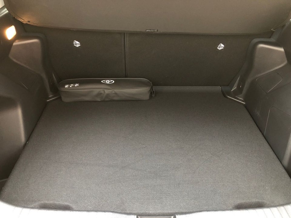 Toyota Yaris Cross 1,5 Hybrid Active Tech+ e-CVT 5d