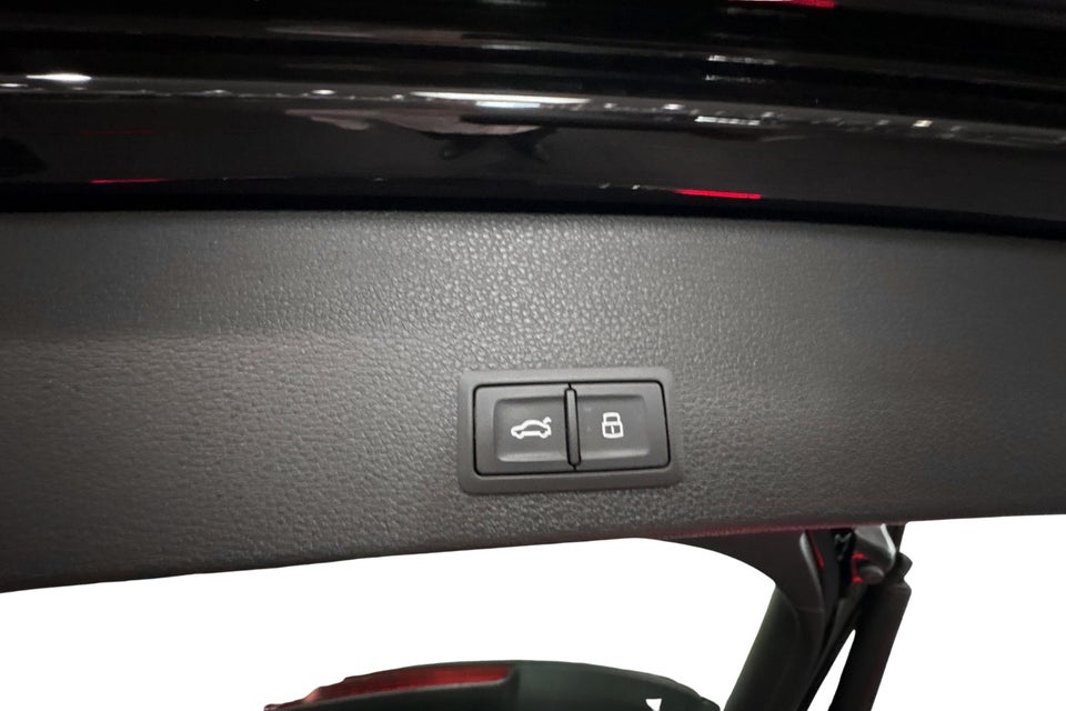 Audi Q2 35 TFSi Prestige S-tr. 5d