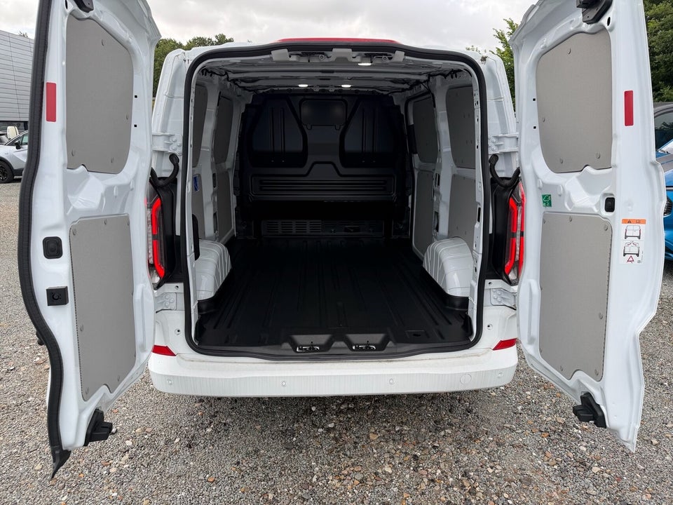 Ford E-Transit Custom 320 L1 64 Limited