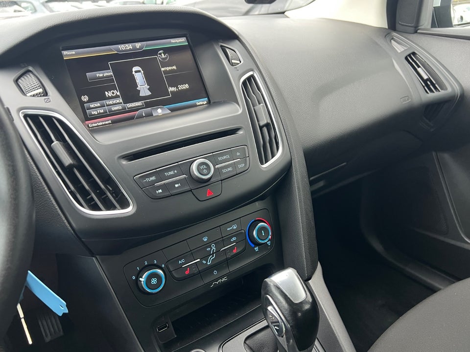 Ford Focus 1,5 TDCi 120 Business stc. aut. 5d