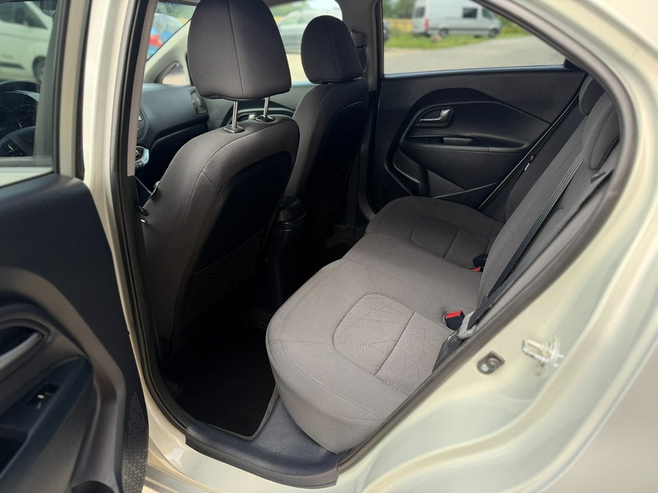 Kia Rio 1,1 CRDi 75 Collect 5d
