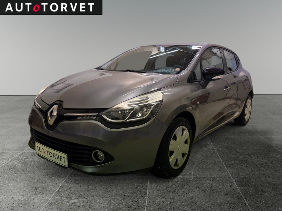 Renault Clio IV 0,9 TCe 90 Expression 5d