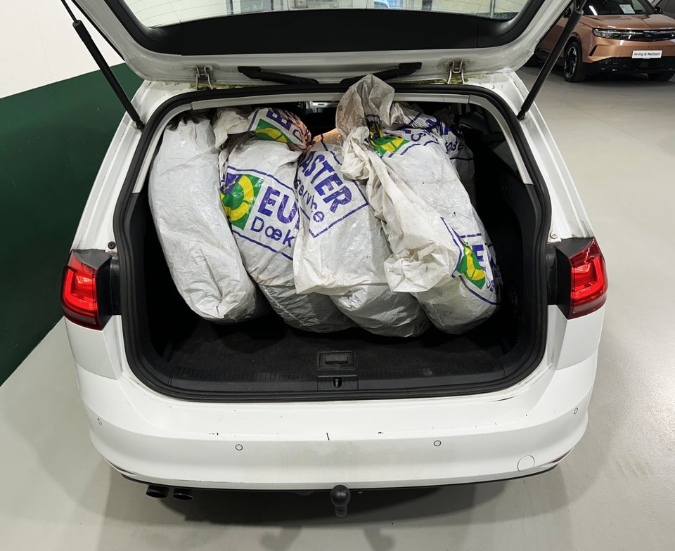 VW Golf VII 1,4 TSi 125 Comfortline Variant DSG 5d