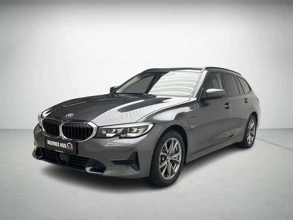BMW 330e 2,0 Touring Sport Line aut. 5d