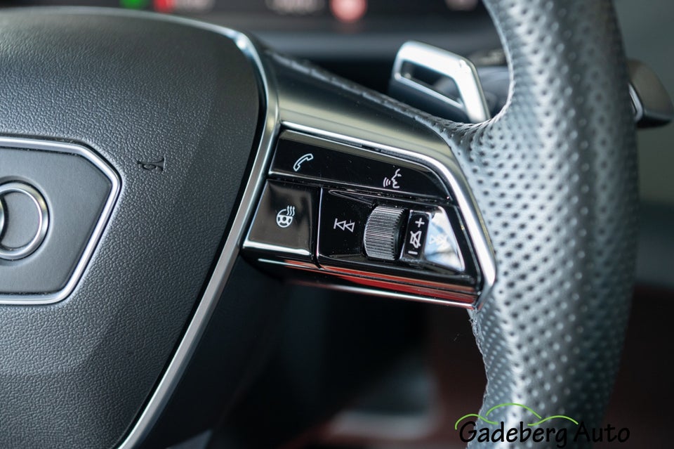 Audi e-tron GT quattro 4d