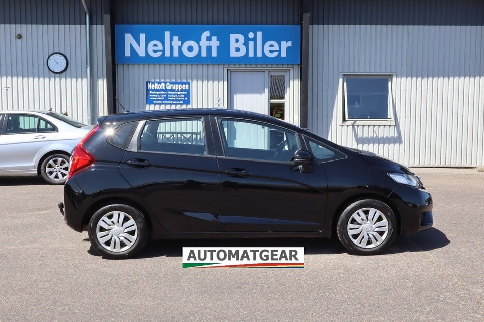 Honda Jazz 1,3 i-VTEC Elegance CVT 5d
