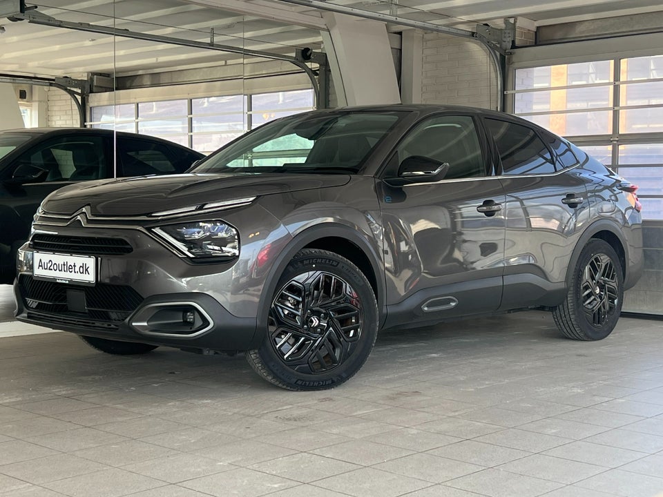 Citroën ë-C4 X 50 Max 4d