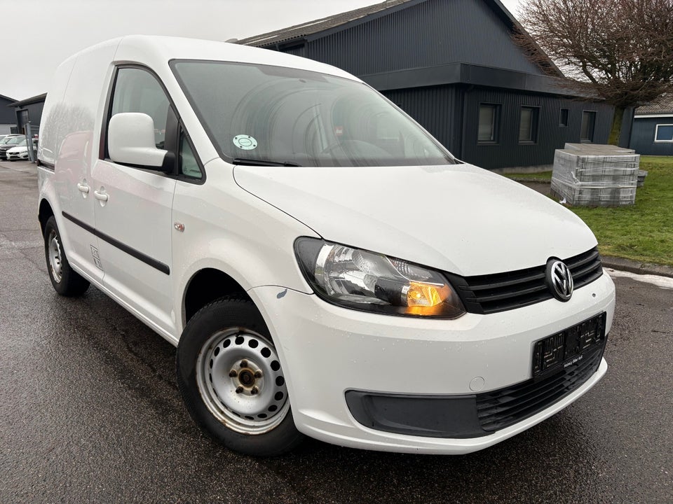 VW Caddy 1,6 TDi 102 BMT Van 4d