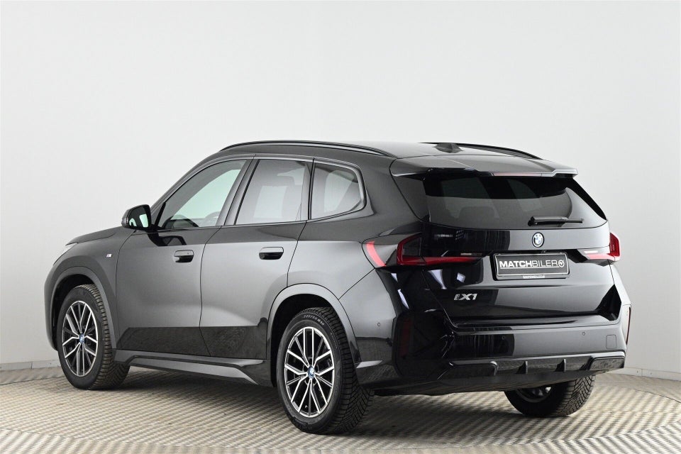 BMW iX1 eDrive20 M-Sport 5d