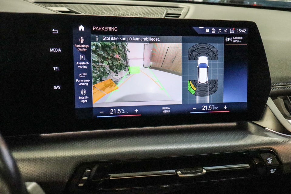 BMW iX1 xDrive30 Fully Charged M-Sport 5d