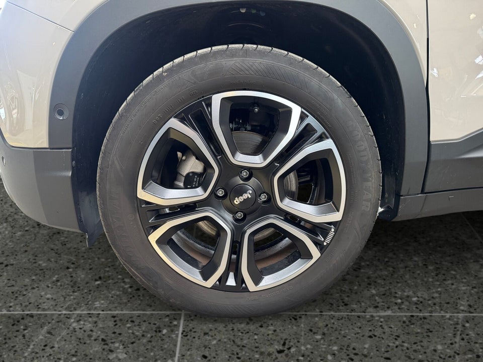 Jeep Avenger 54 Summit 5d