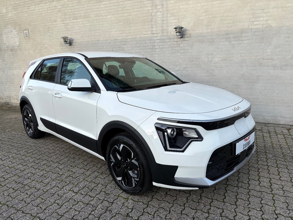 Kia Niro 64 EV Access 5d