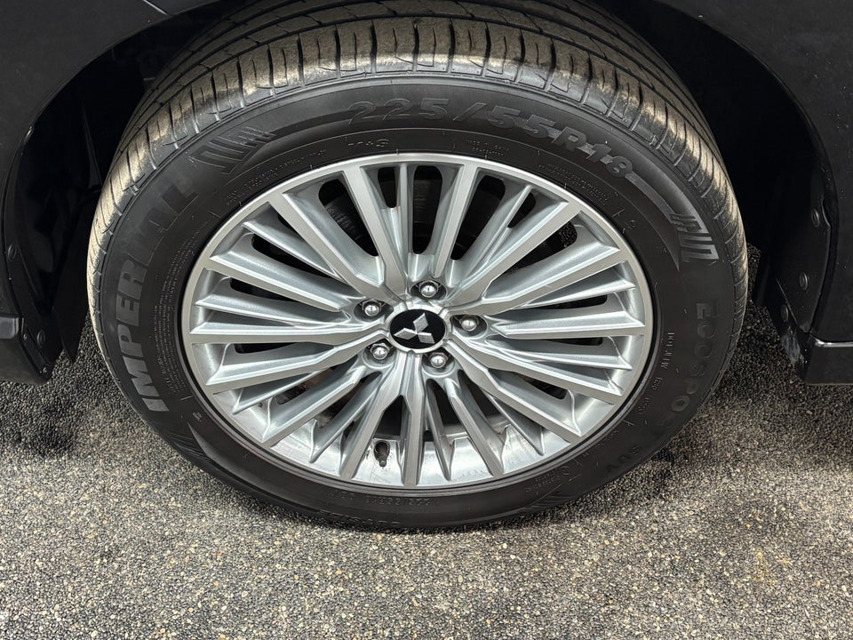 Mitsubishi Outlander 2,4 PHEV Intense CVT 4WD 5d