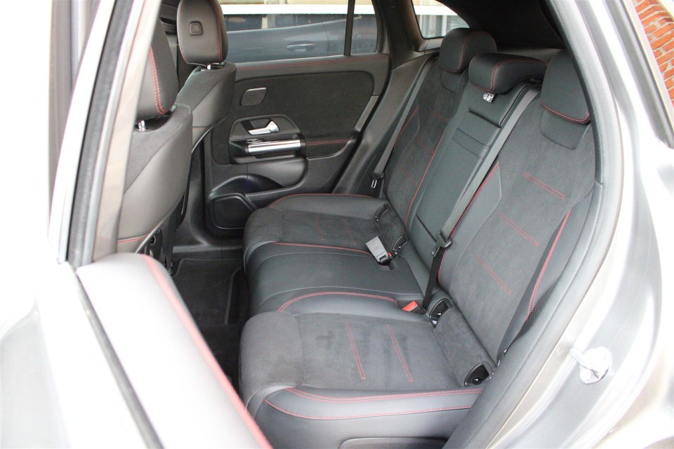 Mercedes EQA350 AMG Advance 4Matic 5d