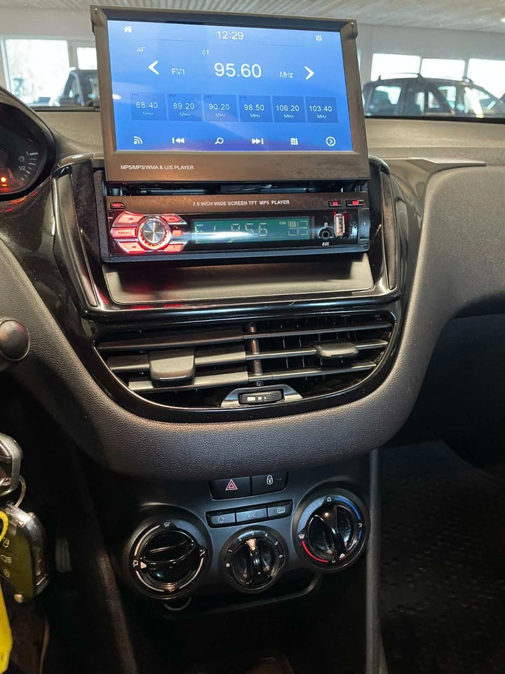 Peugeot 208 1,4 HDi 68 Active 5d