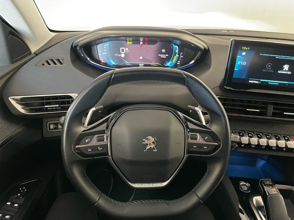 Peugeot 3008 1,6 Hybrid Selection Sport EAT8 5d