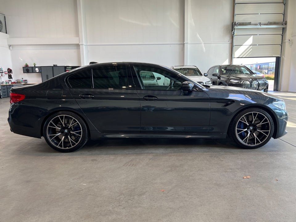 BMW M5 4,4 Competition aut. 4d