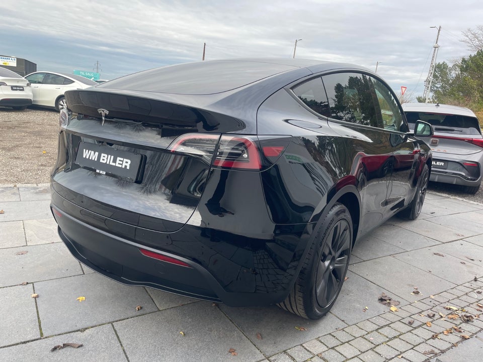 Tesla Model Y RWD 5d