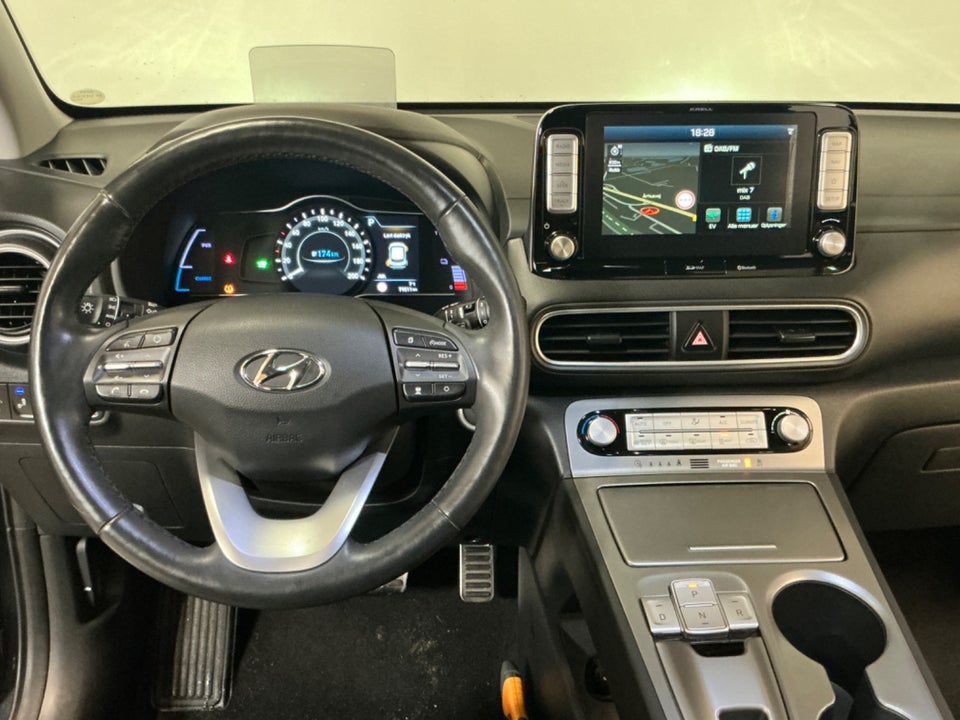 Hyundai Kona 64 EV Premium 5d