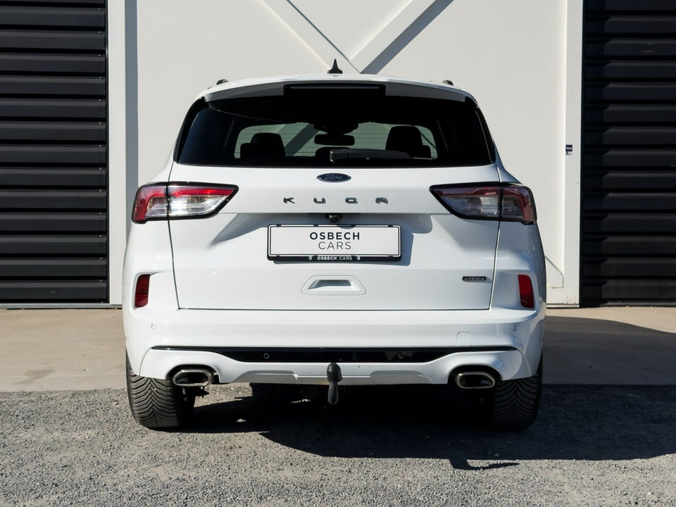 Ford Kuga 2,5 PHEV ST-Line CVT 5d