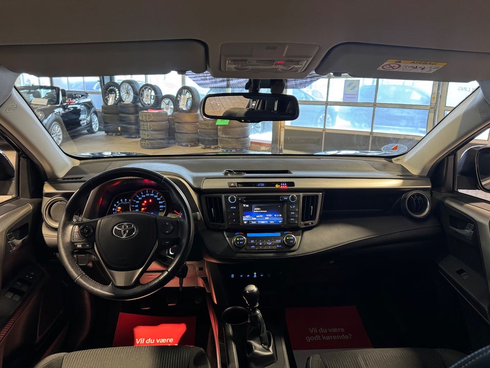 Toyota RAV4 2,0 D-4D T3 5d